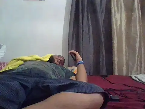 Snapshot of Dj-yefri-pauta chatting on 28, 9, 2025 Dj-yefri-pauta online show from 28, 9, 2025