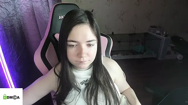 Snapshot of Crazy_forest_fairy chatting on 1, 3, 2026 Crazy forest fairy online show from 1, 3, 2026