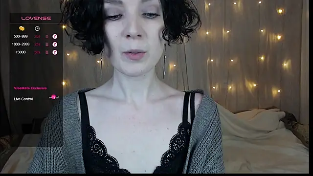 TinaWince online show from 8, 1, 2025