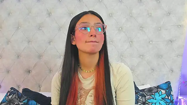 Snapshot of dafne_bss chatting on 26, 6, 2026 dafne bss online show from 26, 6, 2026