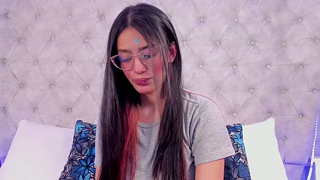 Snapshot of dafne_bss chatting on 1, 7, 2026 dafne bss online show from 1, 7, 2026