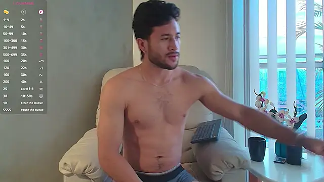 Snapshot of Valentinoford chatting on 26, 2, 2025 Valentinoford online show from 26, 2, 2025