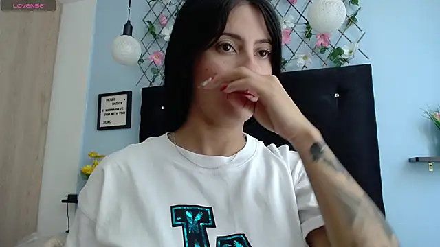 evatits 1 online show from 14, 12, 2025