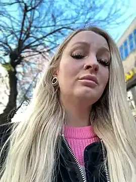 Snapshot of Teya_moon_ chatting on 3, 12, 2024 Teya moon  online show from 3, 12, 2024