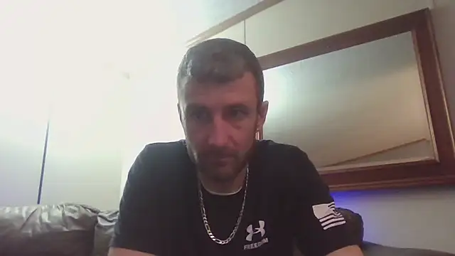 Snapshot of HungStud4You chatting on 7, 1, 2025 HungStud4You online show from 7, 1, 2025