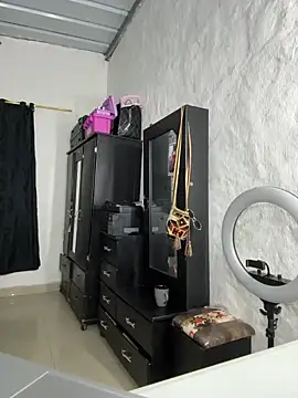 Sofia Queen17 online show from 5, 4, 2026