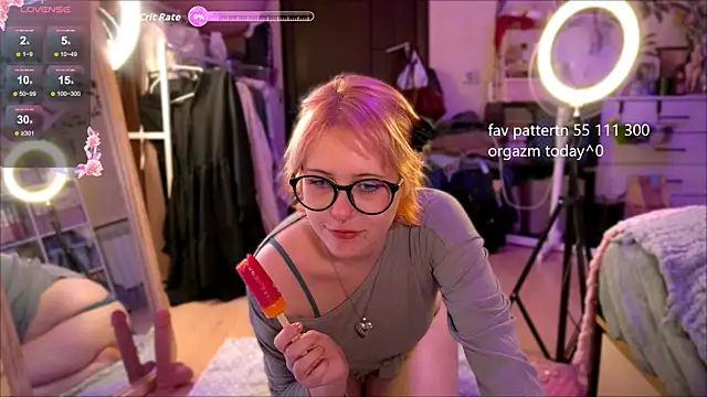 Snapshot of lily_noris chatting on 10, 5, 2026 lily noris online show from 10, 5, 2026