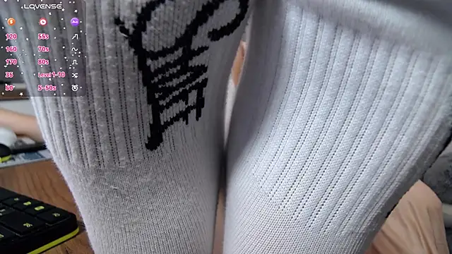 Snapshot of MakiimaStar chatting on 30, 10, 2025 MakiimaStar online show from 30, 10, 2025