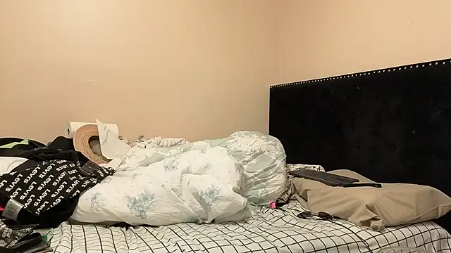 hailzeffn online show from 26, 10, 2025