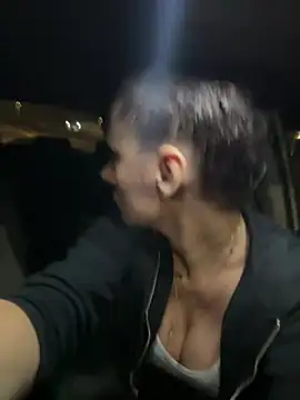 therealbeverlycious online show from 10, 4, 2026