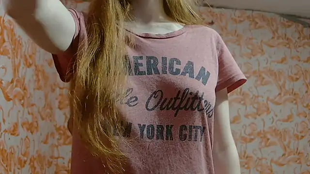 strawberrysmoothie online show from 25, 11, 2025