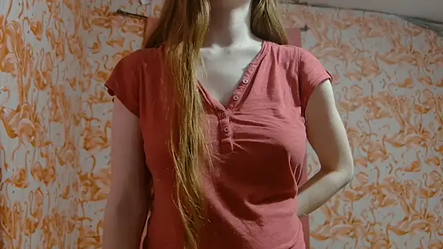 strawberrysmoothie online show from 19, 4, 2026