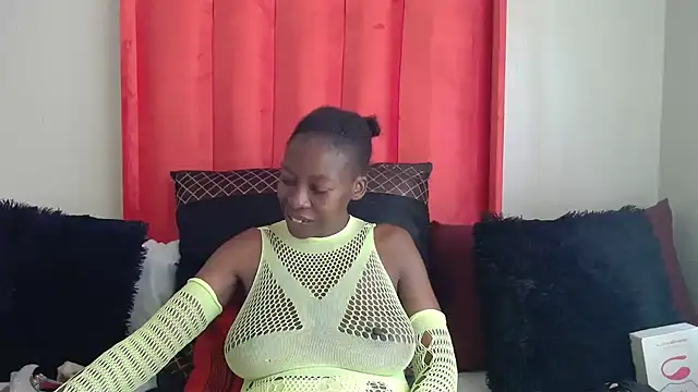 Snapshot of chocolatemix44 chatting on 23, 2, 2026 chocolatemix44 online show from 23, 2, 2026