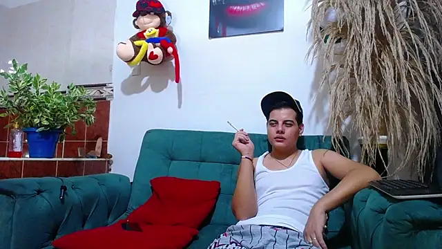 Leon hot X online show from 17, 2, 2025