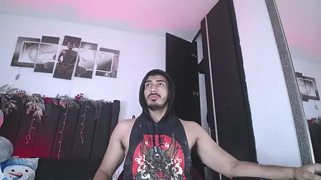 Snapshot of muscle_ares chatting on 21, 12, 2024 muscle ares online show from 21, 12, 2024