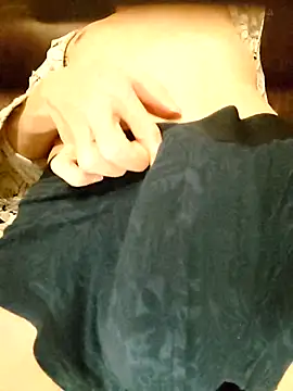 Snapshot of --MIKASA-- chatting on 11, 3, 2025 --MIKASA-- online show from 11, 3, 2025