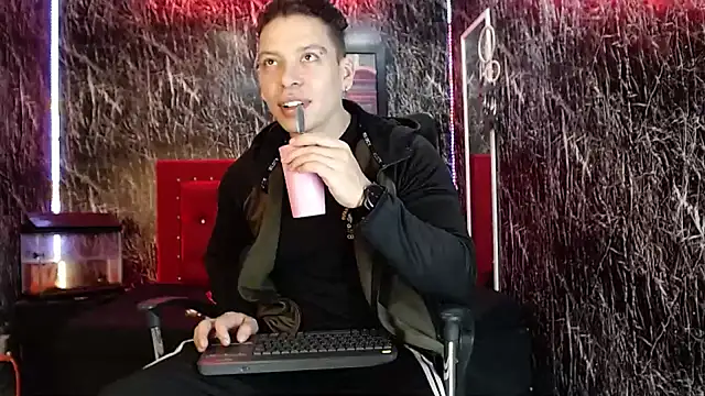 Snapshot of Baxter_Dex chatting on 22, 12, 2024 Baxter Dex online show from 22, 12, 2024