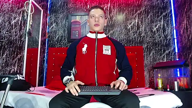 Snapshot of Baxter_Dex chatting on 29, 12, 2024 Baxter Dex online show from 29, 12, 2024