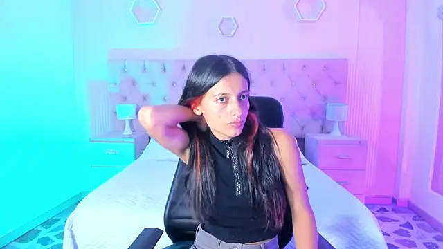 Snapshot of Agathaargent_ chatting on 17, 10, 2025 Agathaargent online show from 17, 10, 2025