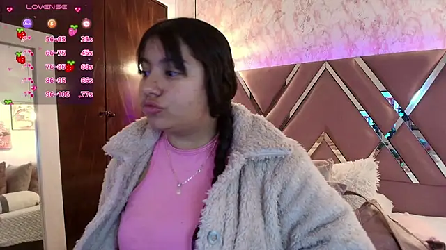 Snapshot of Miaa_Smiith1 chatting on 5, 2, 2025 Miaa Smiith1 online show from 5, 2, 2025