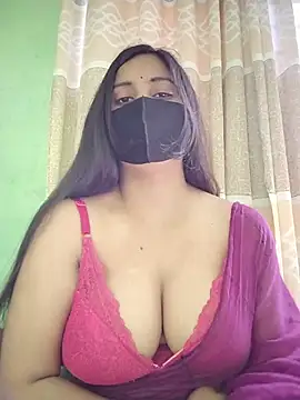 Snapshot of SimaRoy- chatting on 18, 5, 2026 SimaRoy- online show from 18, 5, 2026