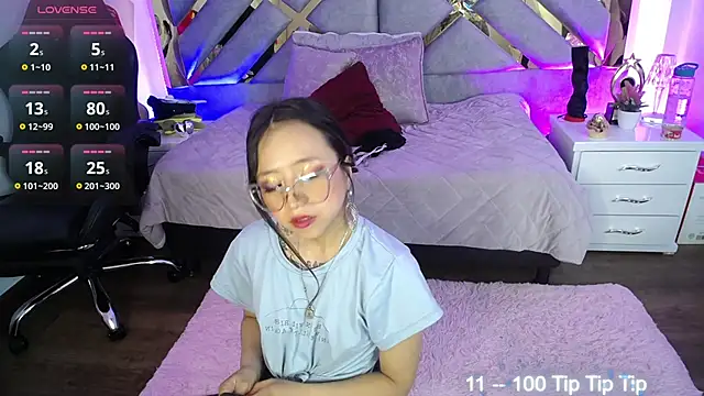 Snapshot of Moon_Water__ chatting on 25, 4, 2026 Moon Water online show from 25, 4, 2026