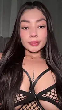 Roxanne 08 online show from 1, 4, 2026