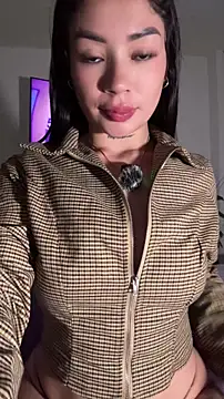Snapshot of Roxanne_08 chatting on 1, 5, 2026 Roxanne 08 online show from 1, 5, 2026