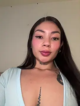 Snapshot of Roxanne_08 chatting on 23, 5, 2026 Roxanne 08 online show from 23, 5, 2026