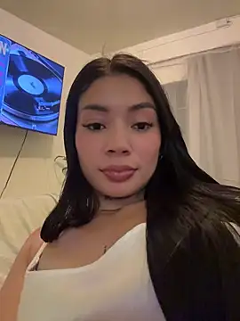 Snapshot of Roxanne_08 chatting on 29, 5, 2026 Roxanne 08 online show from 29, 5, 2026