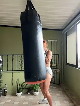 Snapshot of Amber_Martins_ chatting on 13, 2, 2025 Amber Martins online show from 13, 2, 2025