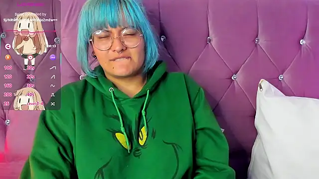 lucky-leah online show from 28, 2, 2025