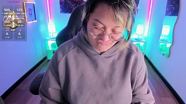 lucky-leah online show from 25, 10, 2025