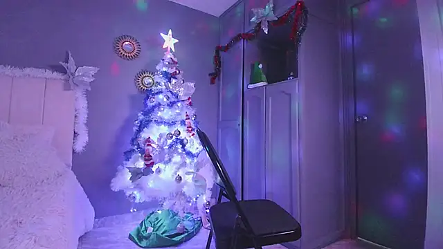 Snapshot of arteverena chatting on 15, 12, 2024 arteverena online show from 15, 12, 2024