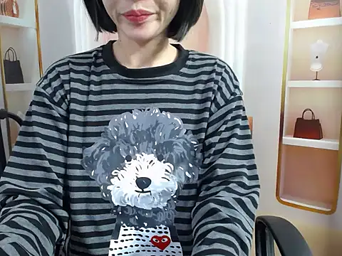 Snapshot of Love_bug15 chatting on 8, 2, 2026 Love bug15 online show from 8, 2, 2026