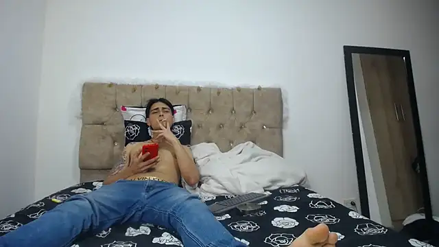 Amanda Jampiher online show from 8, 12, 2024