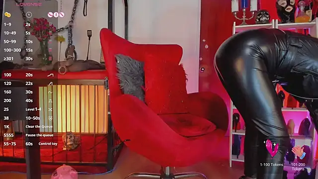 MistressAndre online show from 17, 12, 2025