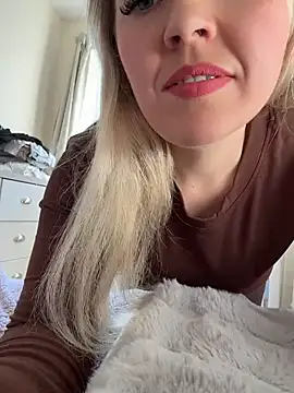 Snapshot of xxcurvyjessiexx chatting on 2, 11, 2025 xxcurvyjessiexx online show from 2, 11, 2025