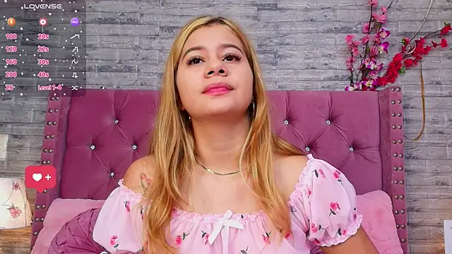 Snapshot of AuroraSim chatting on 25, 1, 2025 AuroraSim online show from 25, 1, 2025