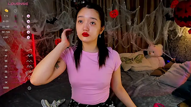 FreyaRaya online show from 25, 10, 2025