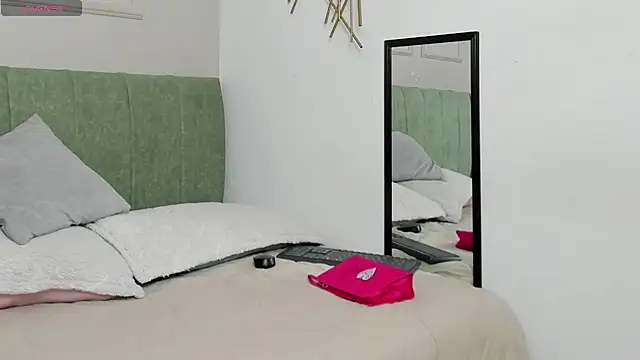 Sussanewolf online show from 26, 10, 2025