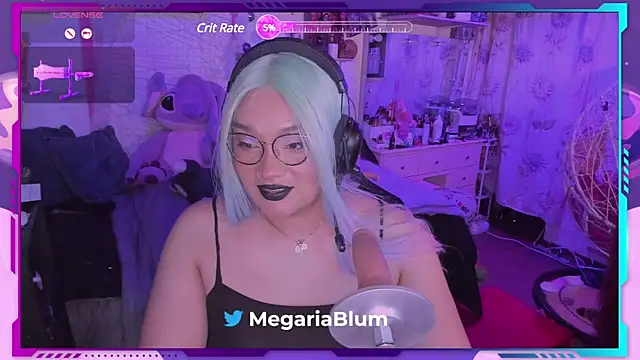 Snapshot of MegariaB chatting on 17, 12, 2024 MegariaB online show from 17, 12, 2024