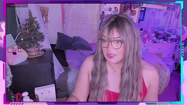 Snapshot of MegariaB chatting on 23, 12, 2024 MegariaB online show from 23, 12, 2024