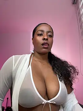 Snapshot of evangeline_ch chatting on 1, 6, 2026 evangeline ch online show from 1, 6, 2026