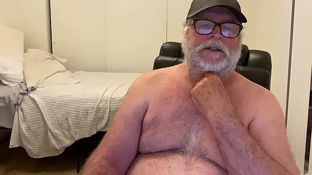 Snapshot of Drummajor chatting on 5, 1, 2025 Drummajor online show from 5, 1, 2025