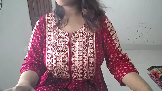 Snapshot of Dayna-36 chatting on 3, 10, 2025 Dayna-36 online show from 3, 10, 2025