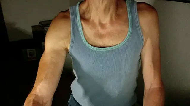 Snapshot of Artjack-cam4 chatting on 10, 7, 2026 Artjack-cam4 online show from 10, 7, 2026