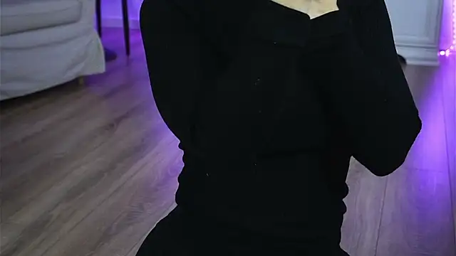 Snapshot of ivyleague_ chatting on 8, 2, 2026 ivyleague online show from 8, 2, 2026