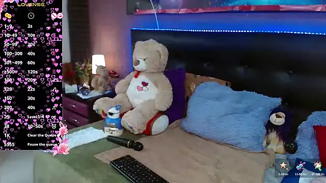 Snapshot of Nadia_84 chatting on 14, 3, 2025 Nadia 84 online show from 14, 3, 2025