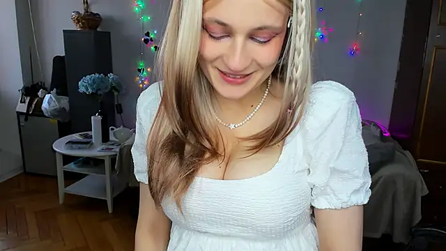 Evelyn Harperxh online show from 13, 4, 2026